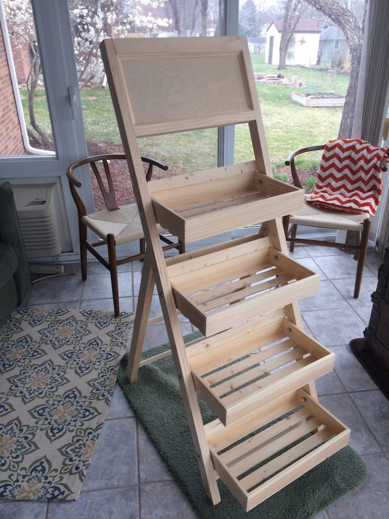 photo of folding ladder tray